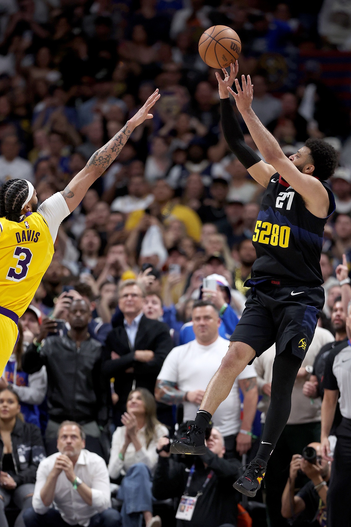 关于雄鹿不断突破！，穆雷连续七场比赛得分超过表现优异全场沸腾不已的信息