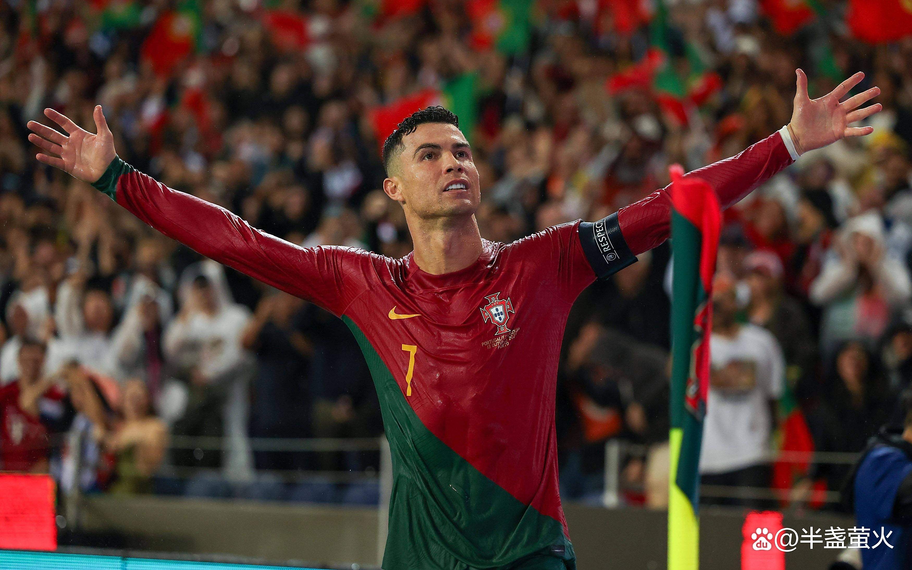 关于C罗迎来十赛季高光表现，加拿大队球迷沸腾！的信息